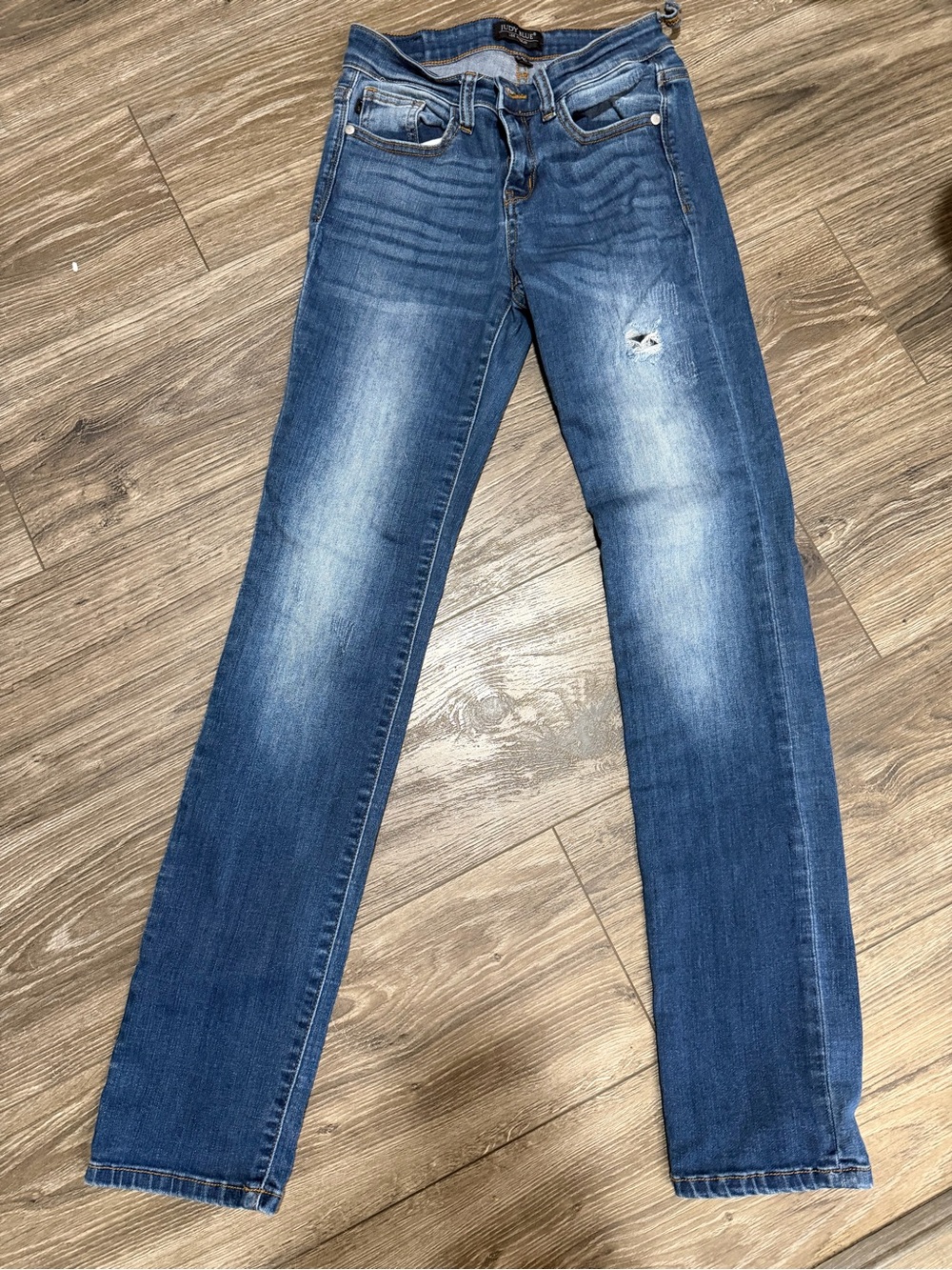 Judy Blue Faded Blue Skinny Jeans with Light Distress